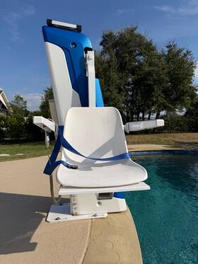 30150 Autolift 13/2023 Pool Lift Chair I-swim 4 Is A Fixed I.e. Not Mobile Ada