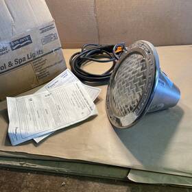 78428100 Pentair Amerlite 300w 120v Pool Light - Used Working