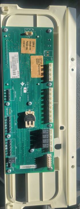 Dxqp-1340 Pentair Used Easytouch 8 Replacement Board With Bezel. 520544