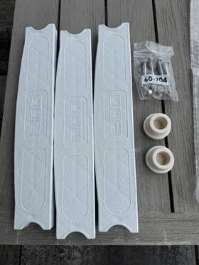 8-913e S.r Smith 3 Plastic Steps With Accesorios