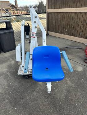Syn3000 Synergy Global Supply Pool Lift For In-ground Pools Blue Seat