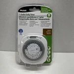 Westek 1-OUTLET Indoor Daily Programmable Timer Automatic On/off Plug Light. Fixed Price $17.95.