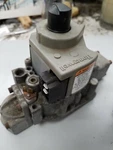 Pentair 471088 Natural Gas Dsi Valve Minimax 75/100 Pool Spa Heater VR8305M4884. Fixed Price $72.50.