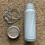 Water Smart Bottle Seashell Blue Tracker Reminder Analyzer 18OZ. Fixed Price $20.00.